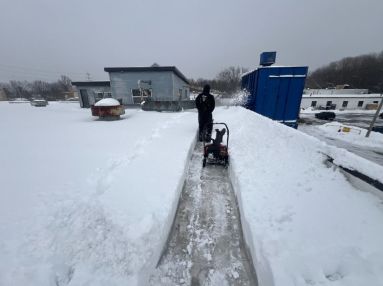 Commercial Roof Snow Removal in Painesville, OH (2)